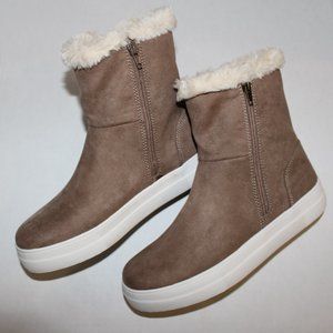 mia merion faux fur lined boot